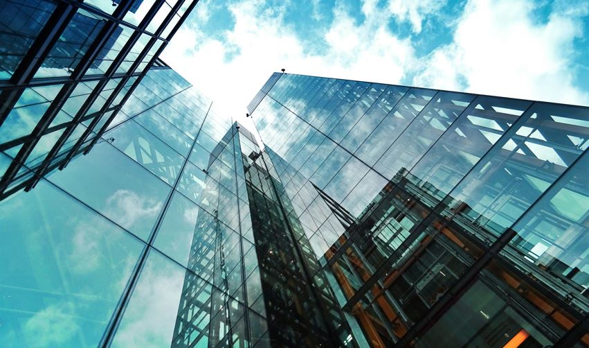 Edificios de cristal de grandes empresas